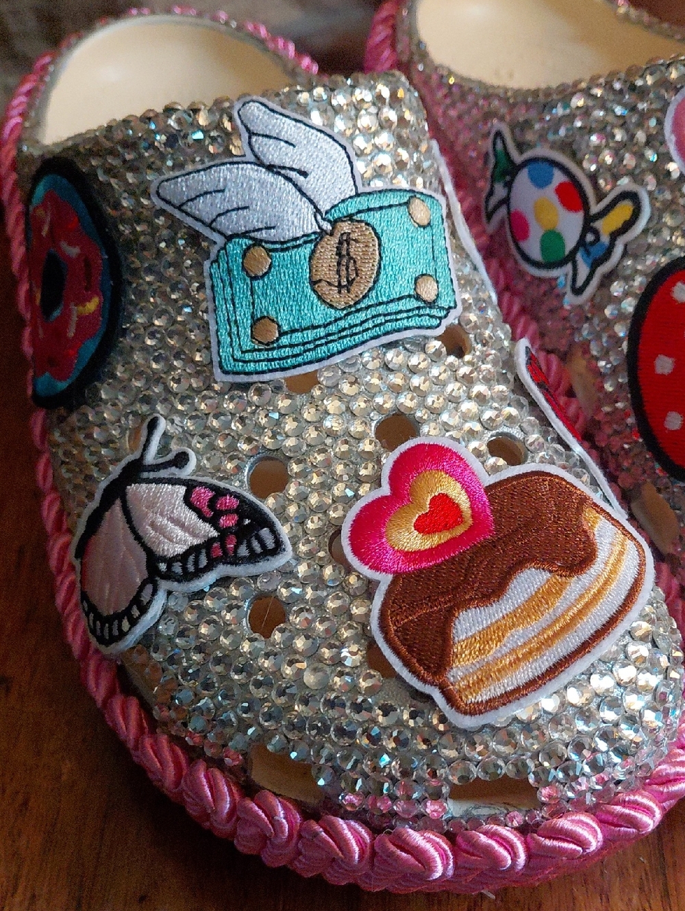 Custom Crocs Blinged Out With Rare Design Size 9 - Picture 3 of 13